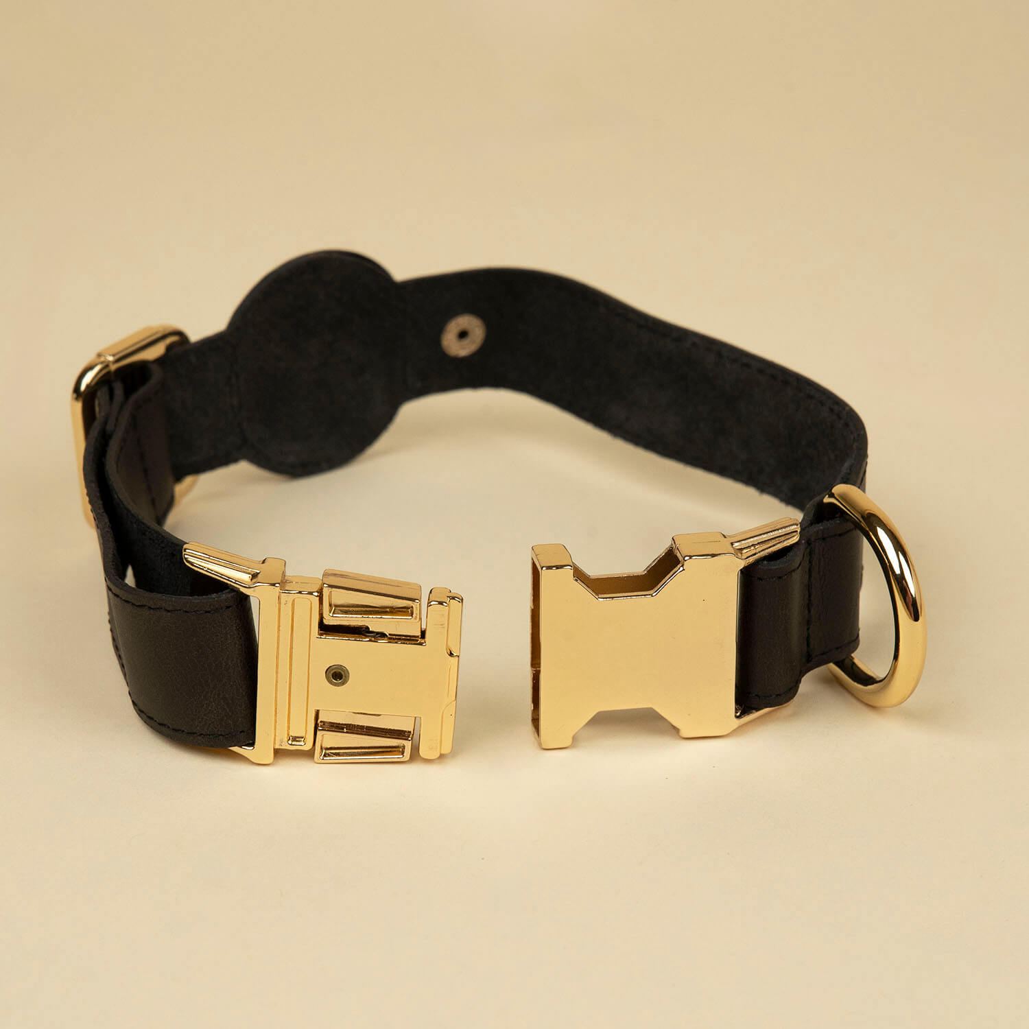 Leather AirTag Dog Collar — Black